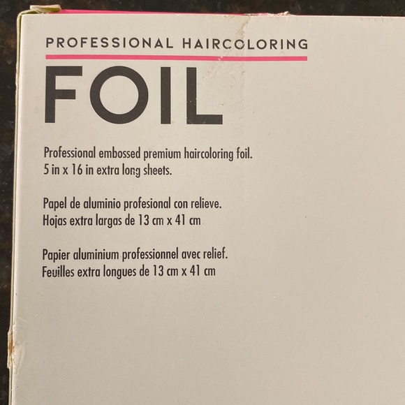 Colortrak Professional Haircoloring Foil, 200 sheets, 5” x 16”, New Unopened pkg - Picture 4 of 8